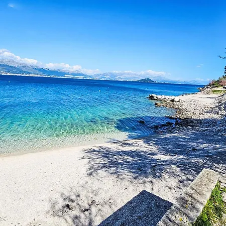Robert By Interhome Casa de Férias Trogir