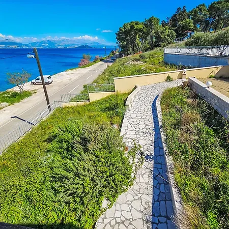 Robert By Interhome 度假居 *