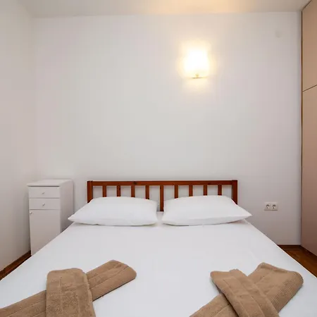 Robert By Interhome Feriehus Trogir